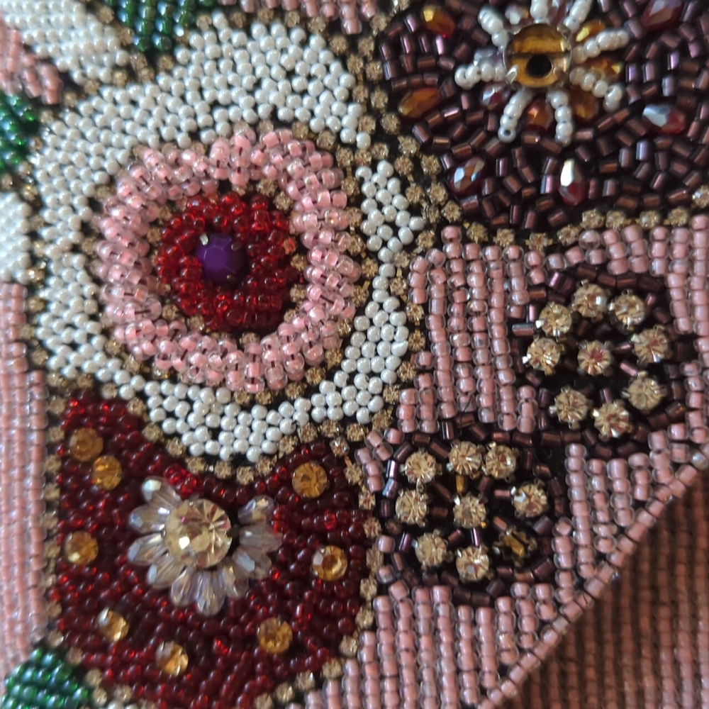 Anthropologie beaded clutch crossbody - Picture 5 of 13